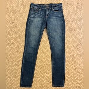 Express Dark Blue Women's Mid-Rise Skinny Jeans